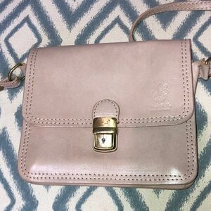 Elegant Leather Crossbody Bag